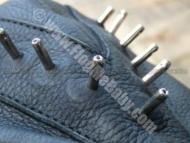 LEATHER PADDED MASK