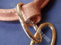 METAL SHACKLES