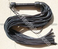 LONG FLOGGER