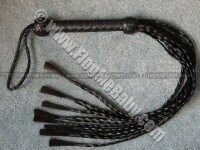 HORSE HAIR FLOGGER