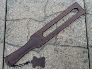 SLOTTED PADDLE